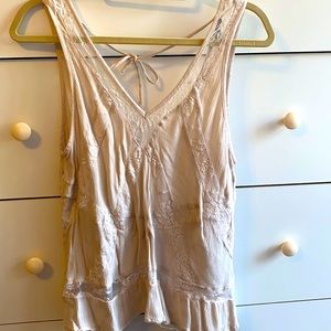 American eagle flowy lace tank